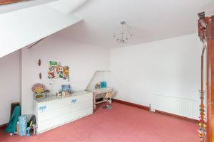 Photo 16- click for photo gallery